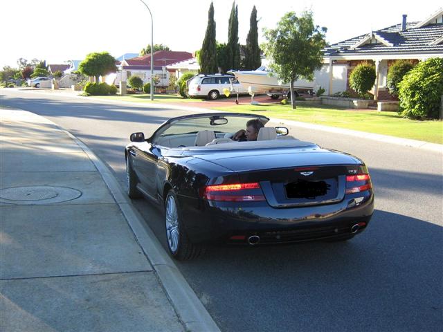 Aston martin DB9